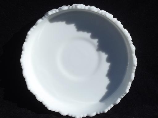 photo of old quilt Westmoreland milk glass, shallow flower bowl centerpiece #2