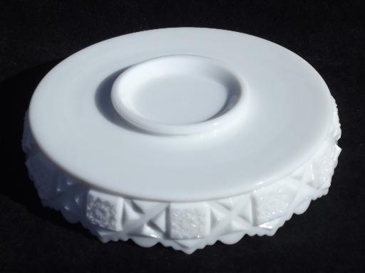 photo of old quilt Westmoreland milk glass, shallow flower bowl centerpiece #3