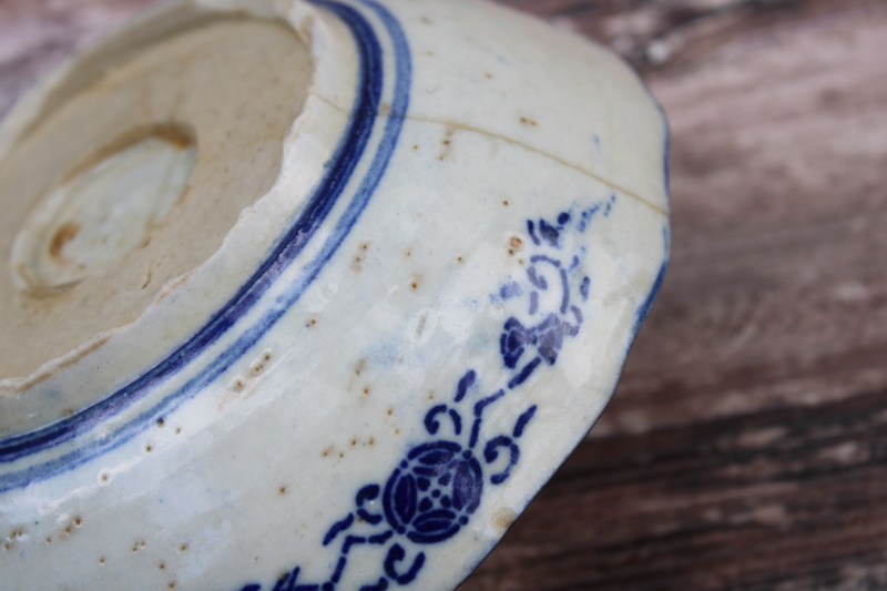 photo of old repaired Japanese or Chinese porcelain bowl Imari pattern ko sometsuke vintage blue and white china #2