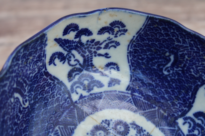 photo of old repaired Japanese or Chinese porcelain bowl Imari pattern ko sometsuke vintage blue and white china #4