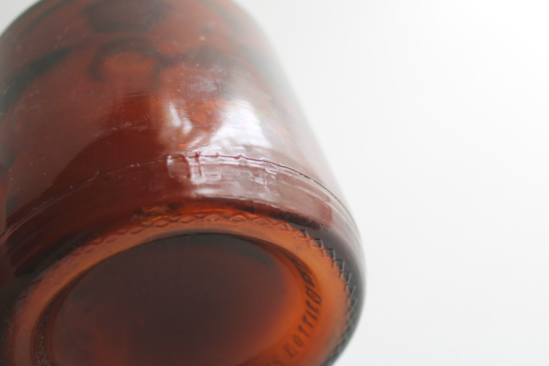 photo of old root beer brown glass jugs, vintage amber bottles half gallon & quart size  #6