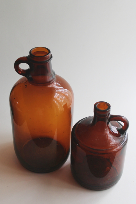 photo of old root beer brown glass jugs, vintage amber bottles half gallon & quart size  #7