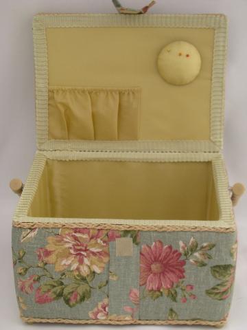 photo of old rose floral sewing box, flowered print linen weave cotton fabric #3