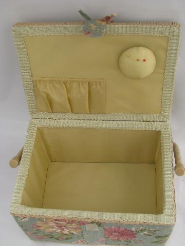 photo of old rose floral sewing box, flowered print linen weave cotton fabric #6