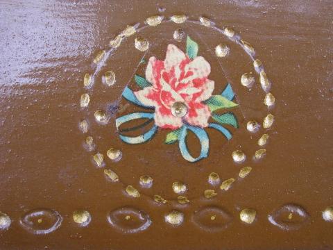 photo of old roses vintage painted wood basket, carved scalloped lace border #6