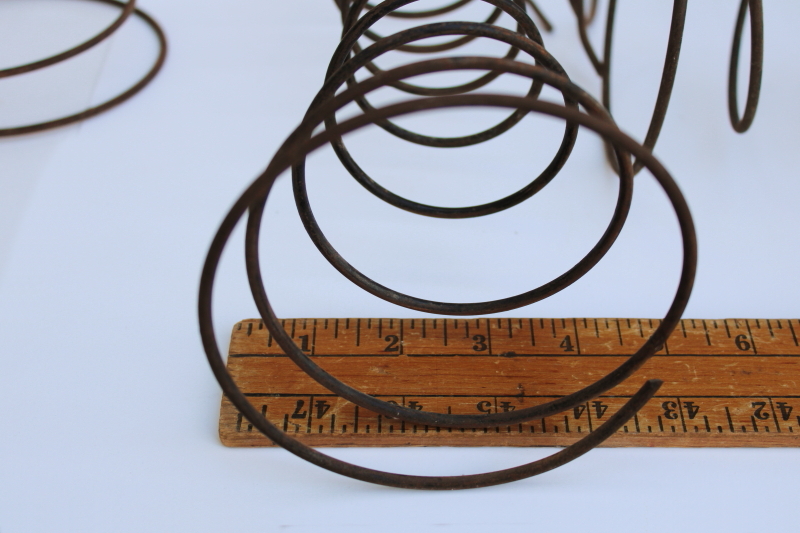 photo of old rusty steel bedsprings, hourglass shape bed springs for primitive decor or crafts  #5