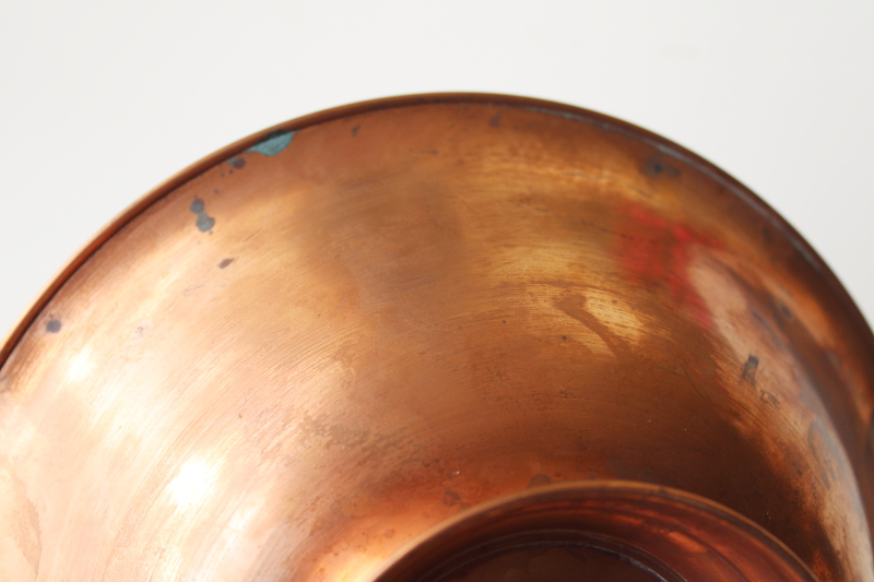 photo of old solid copper bowl w/ tarnished patina, vintage farmhouse kitchen decor #7
