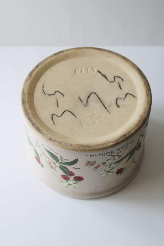 photo of old stoneware crock w/ hand painted strawberries, vintage cottagecore country kitchen decor  #4