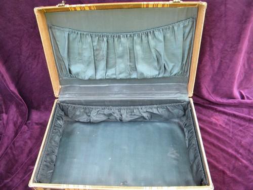 photo of old suitcase or luggage w/leather handle 1920s/1930s vintage #4