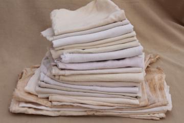 catalog photo of old unbleached cotton feedsack fabric, primitive grubby feed sacks mixed lot vintage grain bags