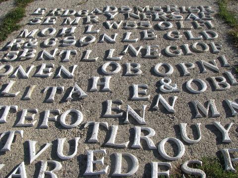 photo of old vintage store sign letters, huge assorted wall art display lot #1