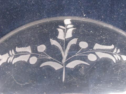 photo of old wheel-cut floral pattern comport, vintage elegant glass pedestal bowl #2