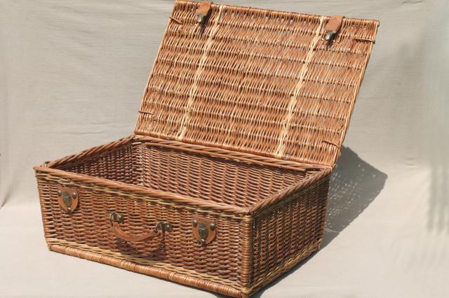 photo of old wicker picnic basket, suitcase type vintage picnic hamper w/ leather handle #8