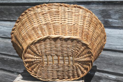 photo of old wicker sewing basket, large mending basket to hold knitting or needlework #4