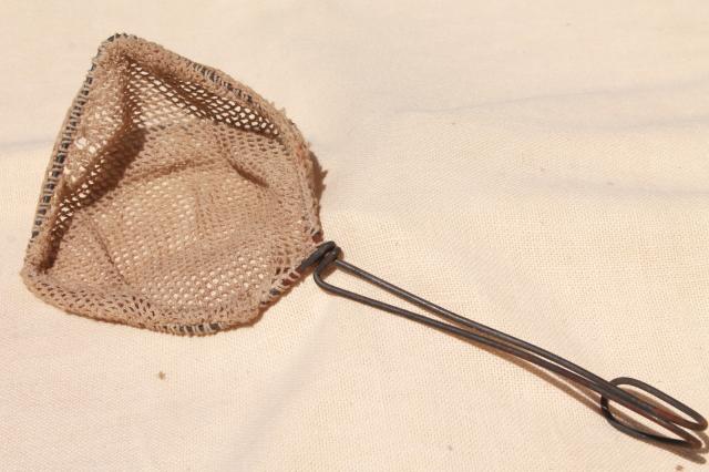 photo of old wire dip net w/ cotton netting, vintage fish bowl tank aquarium critter catcher #1