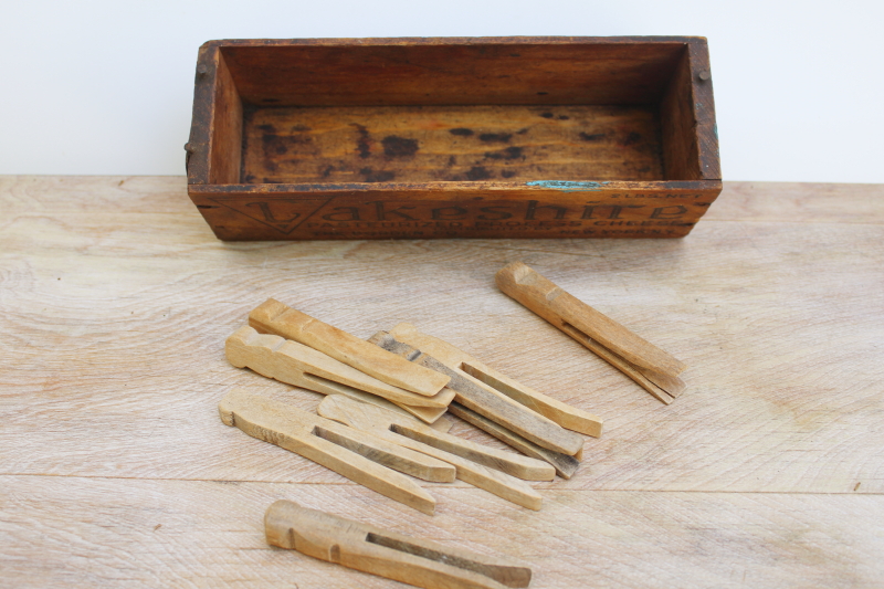 photo of old wood cheese box Lakeshire vintage Borden dairy advertising graphics wooden crate #2