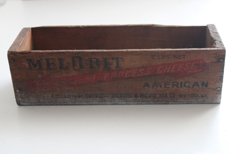 photo of old wood cheese box Mel O Bit vintage A&P grocery advertising graphics wooden crate #2