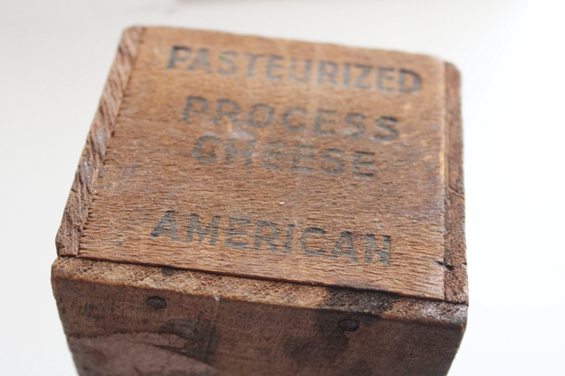 photo of old wood cheese box Mel O Bit vintage A&P grocery advertising graphics wooden crate #6