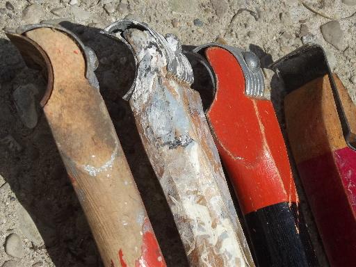 photo of old wood handled tools lot, vintage paint scrapers in metal tool box  #7