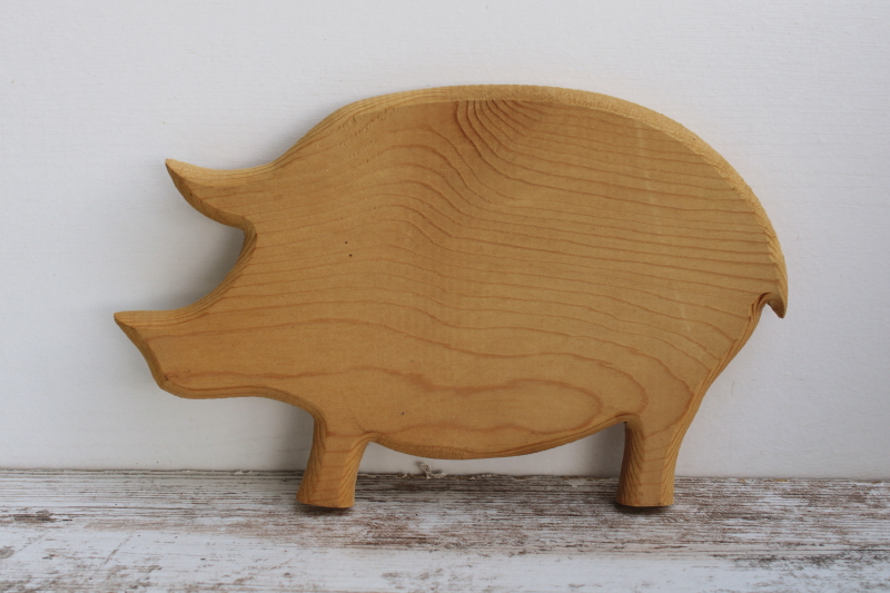 photo of old wood pig cutting board, handmade vintage farm kitchen decor, rustic farmhouse style  #1