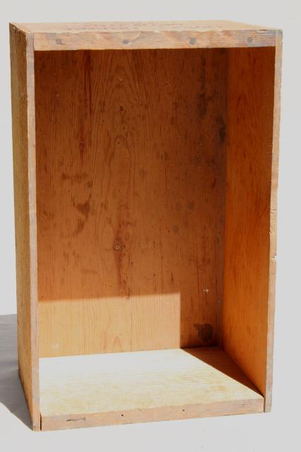 photo of old wooden fruit crate, vintage wood packing shipping box for Oriole apricots #6