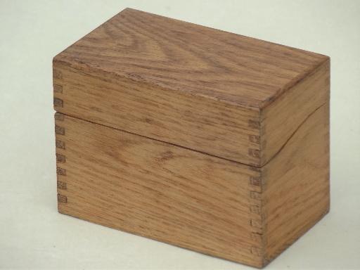 photo of old wooden recipe box, vintage dovetailed wood index card file box #1