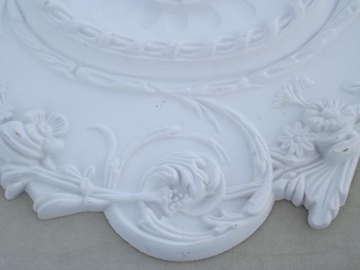 photo of ornate architectural molding ceiling medallion, ceiling rose in faux plaster #4