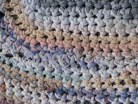 photo of oval vintage 1950's cotton rag rug, hand-crocheted #2