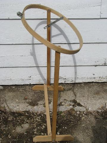 photo of oval wood quilting frame, needlework embroidery hoop on stand #3