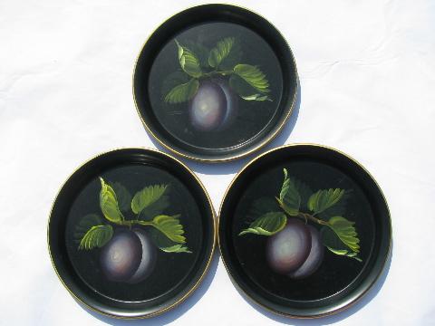 photo of painted fruit on black tole metal trays, vintage cocktail tray lot of 24 #3