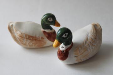 catalog photo of pair mallard ducks S&P vintage hand painted ceramic salt and pepper shakers 