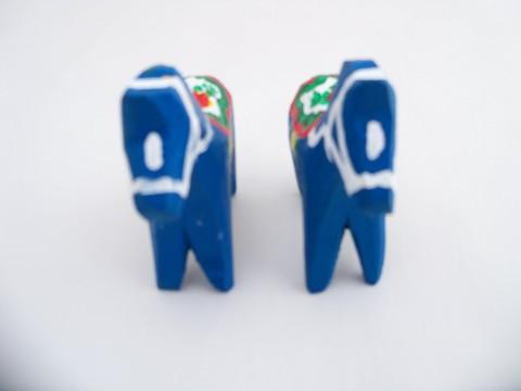 photo of pair of hand painted, Swedish Dala style, folk art wood horses, handmade in Wisconsin #5