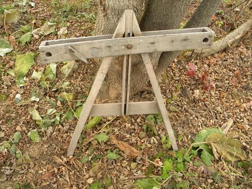 photo of pair of primitive antique quilting frame ends for hand sewing quilts #4