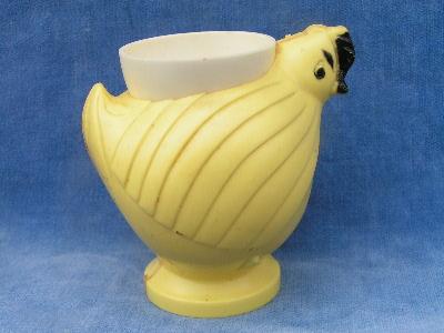 photo of pair of retro 50's plastic egg cups, chickens #2