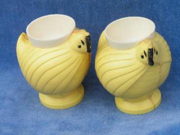 catalog photo of pair of retro 50's plastic egg cups, chickens