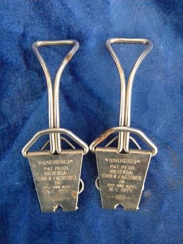 photo of pair of vintage Snugin blanket clips for baby carriage or buggy #1