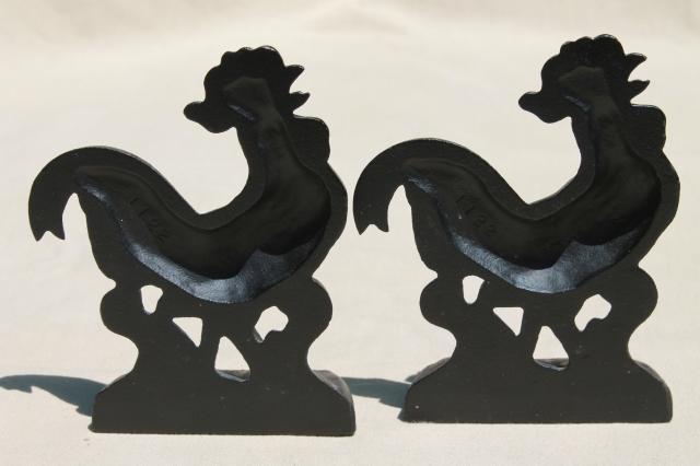 photo of pair of vintage cast iron roosters bookends, bantam rooster book ends set #5