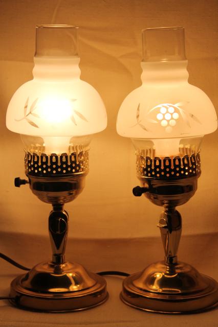 photo of pair of vintage convertible table lamps, changes to pin up lamp wall sconce lights #3