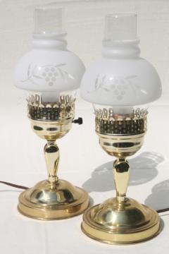 catalog photo of pair of vintage convertible table lamps, changes to pin up lamp wall sconce lights