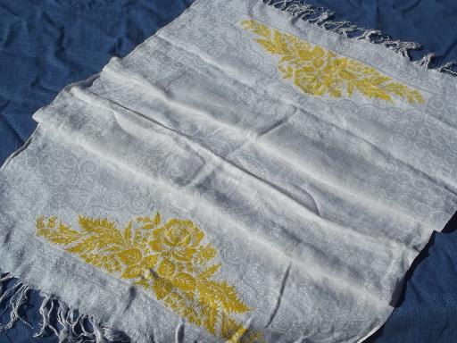 photo of pair of vintage cotton damask towels, yellow rose leaf floral border #3