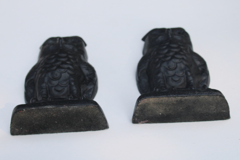 photo of pair vintage cast iron owls, Emig owl bookends set, retro gothic fairy tale decor #5