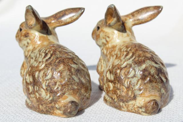 photo of pair vintage ceramic rabbit figurines, brown bunnies marked Japan, OMC Otagiri #5