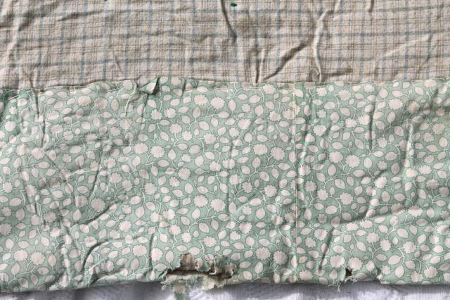 photo of pair vintage floral print whole cloth quilts, soft puffy wool filled cotton comforters #10