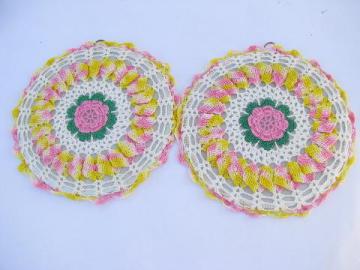 catalog photo of pair vintage flower crochet cotton thread hot mats, hot pads, trivets