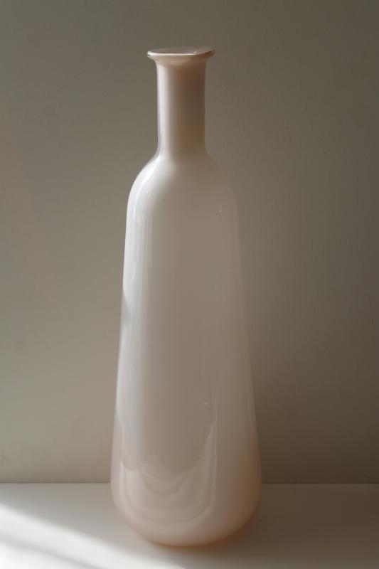 photo of pale pink cased glass floor vase, tall bottle shape 1960s vintage Italian art glass #1