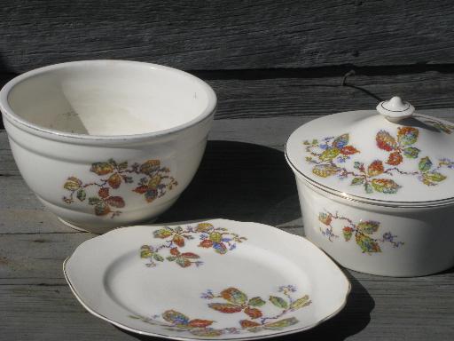 photo of petit-point bramble leaf Bak-In Ware oven pottery lot, 30s vintage #1