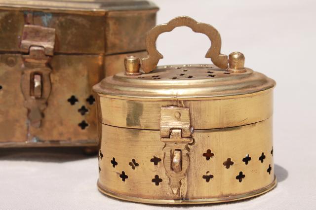 photo of pierced brass cricket boxes, vintage China or India brass boxes, tiny treasure chests #10