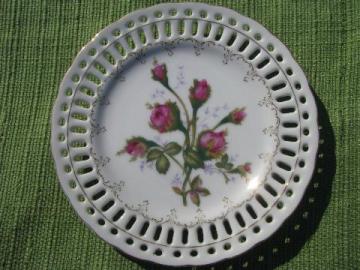 catalog photo of pierced lace edge border china plate w/moss rose floral, vintage Japan