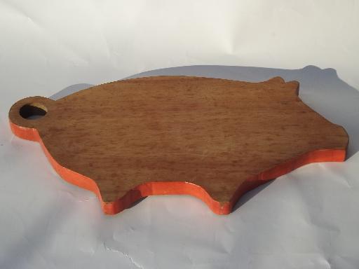 photo of pig shape vintage wood kitchen cutting board, bread or cheese board #3