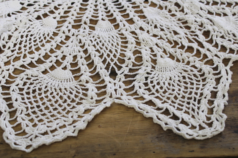 photo of pineapple pattern crochet lace, 70s 80s vintage giant doily table cover #3